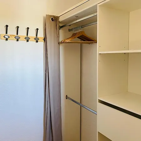 Agreable Aux Capellans Avec Loggia, Wifi Et Parking Saint-Cyprien (Pyrenees-Orientales)